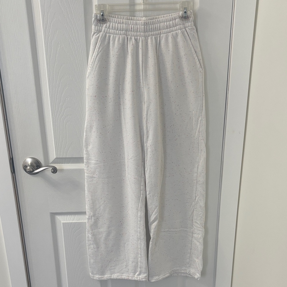 Colsie Women's Speckled White Wide Leg Sweatpants